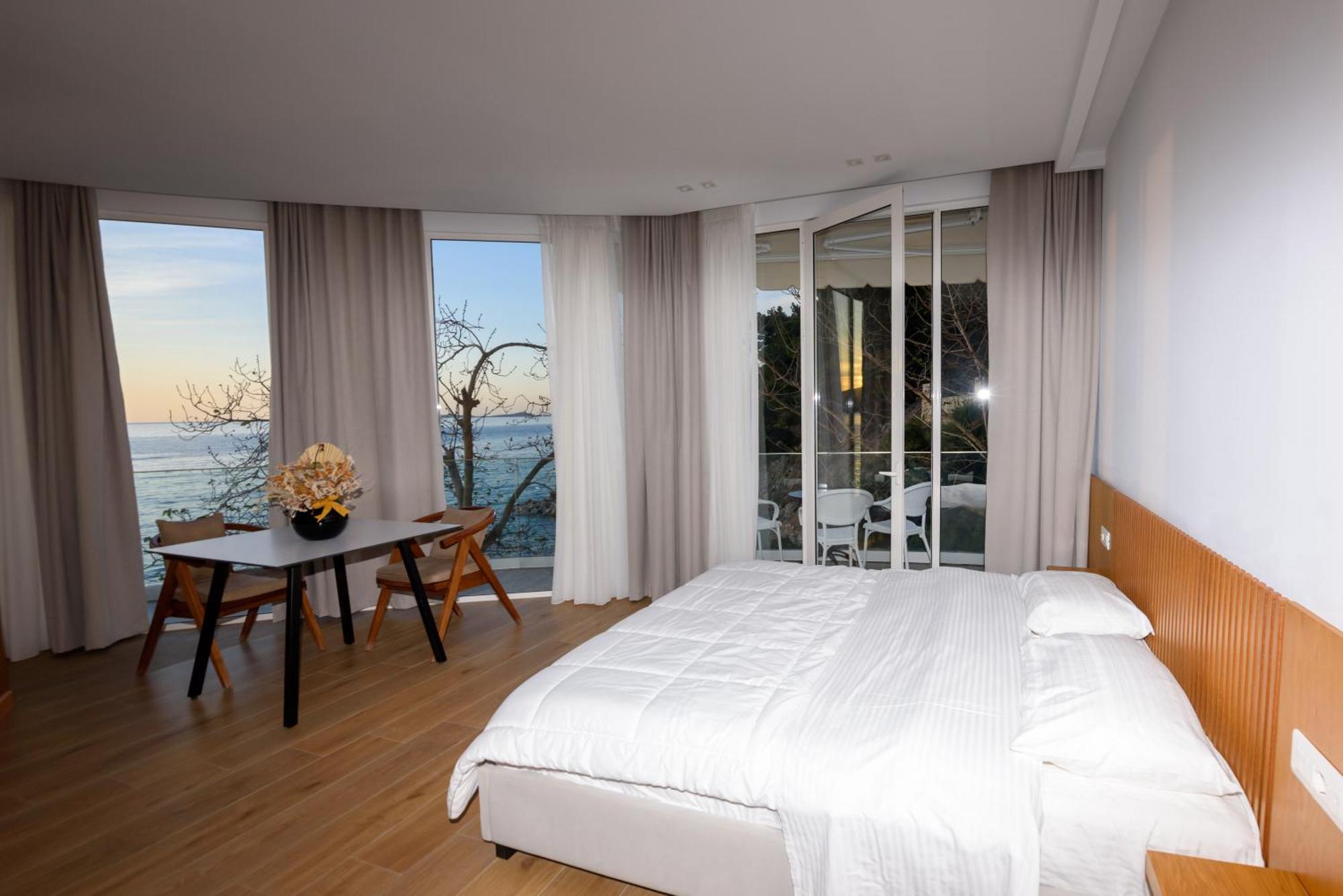 Hotel Nimfa Kanine Luaran gambar