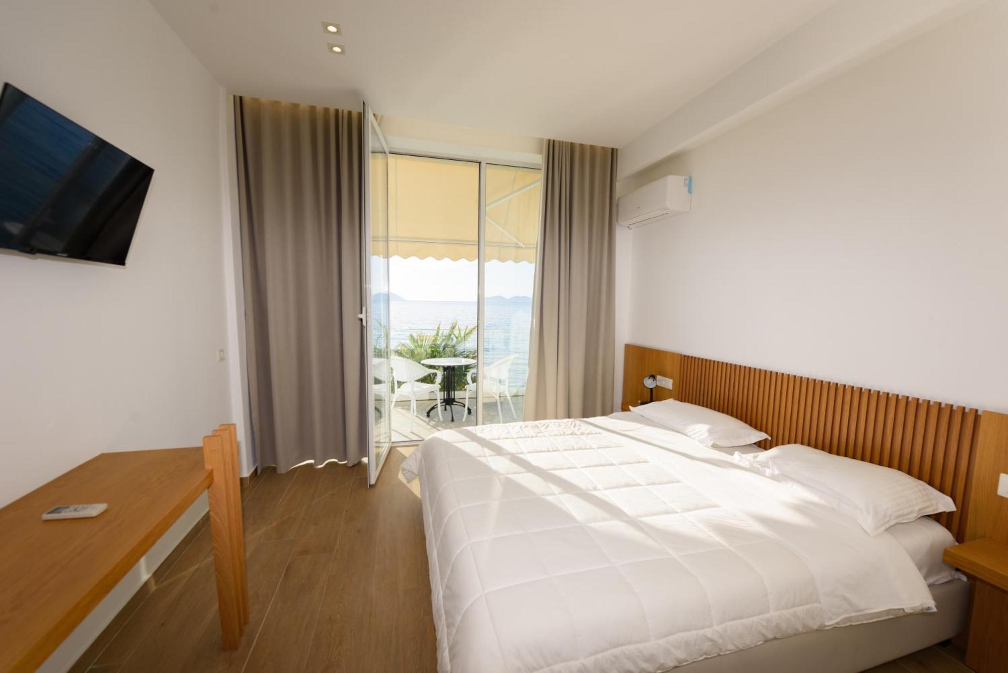 Hotel Nimfa Kanine Luaran gambar
