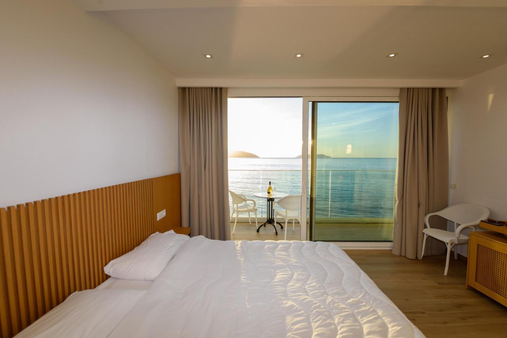 Hotel Nimfa Kanine Luaran gambar