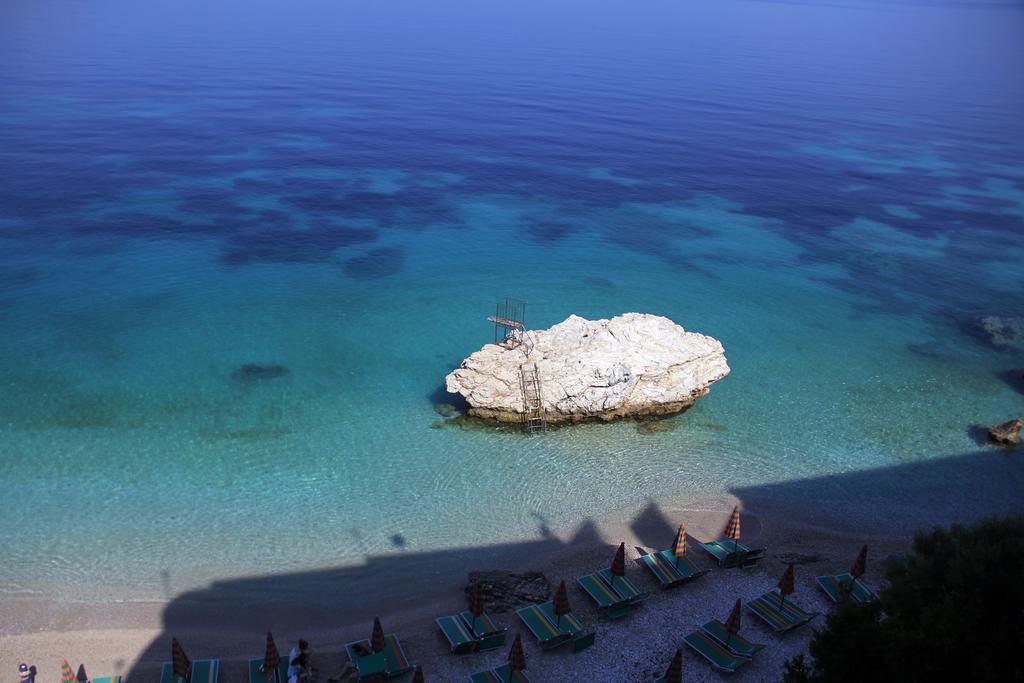 Hotel Nimfa Kanine Luaran gambar