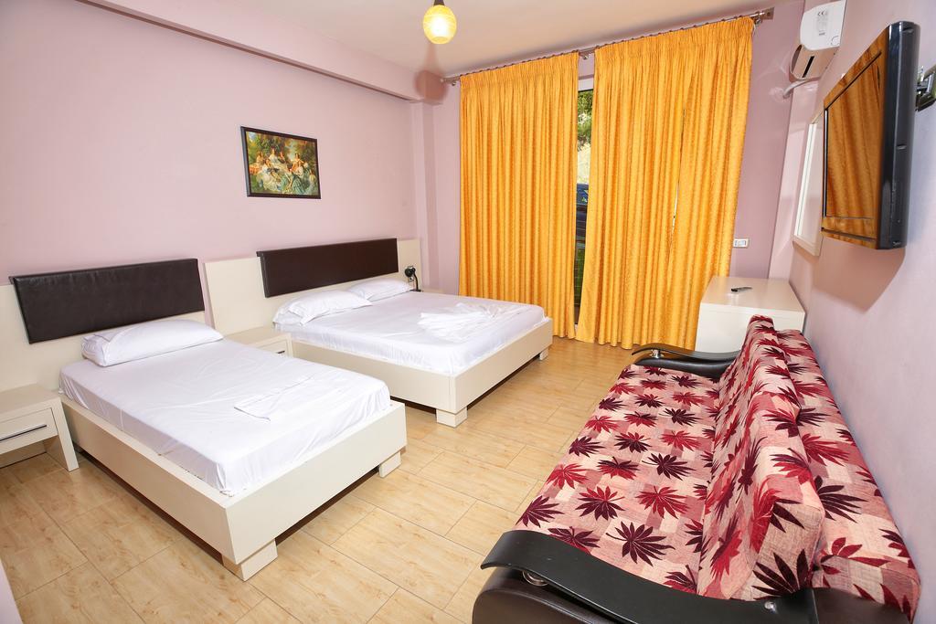 Hotel Nimfa Vlore Luaran gambar
