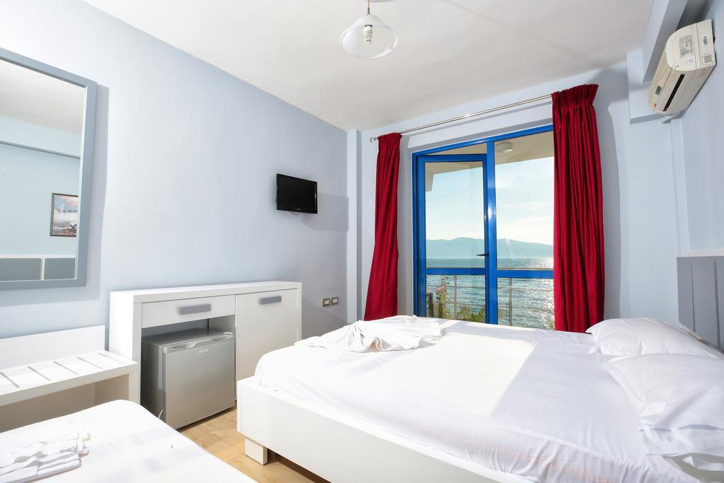 Hotel Nimfa Kanine Luaran gambar