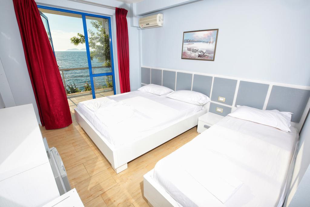 Hotel Nimfa Kanine Luaran gambar
